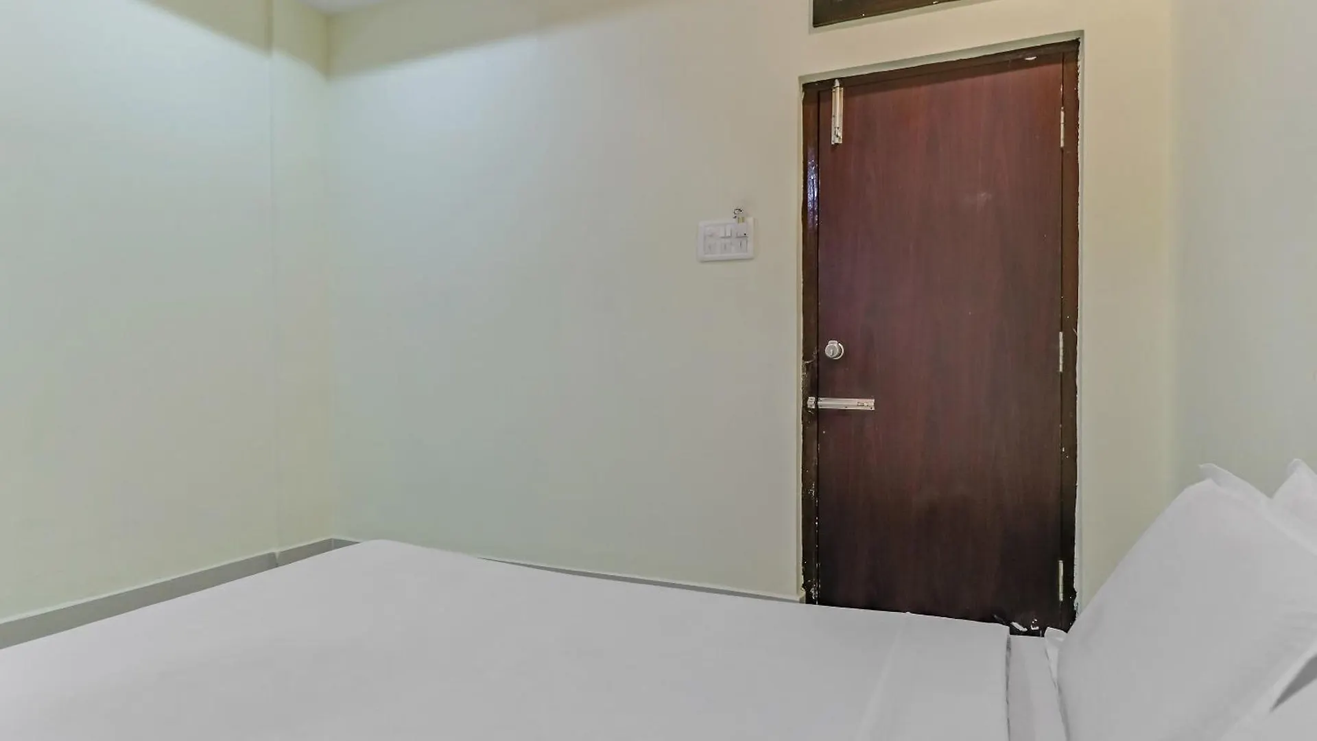 Spot On Pratham Residency Hotel Mysore